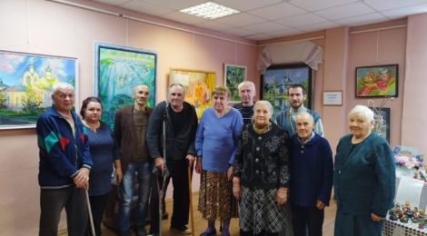 Праздники: защити, Богородица, укрой и помоги!